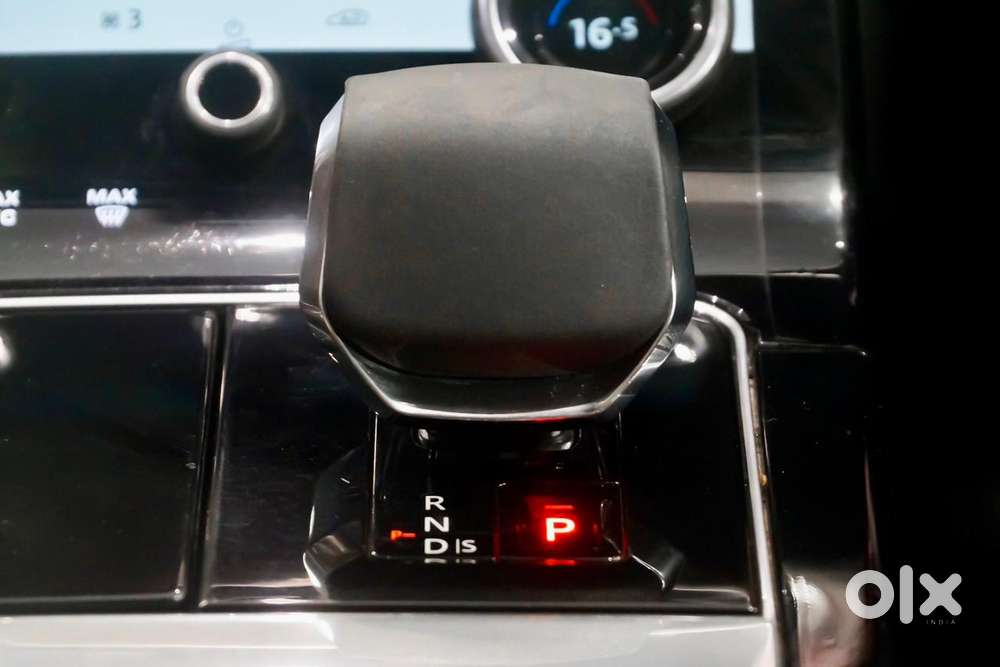 Land Rover Range Velar D180 R-dynamic Hse, 2021, Diesel