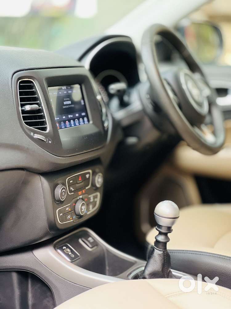 Jeep Compass 2.0 Longitude Option, 2018, Diesel