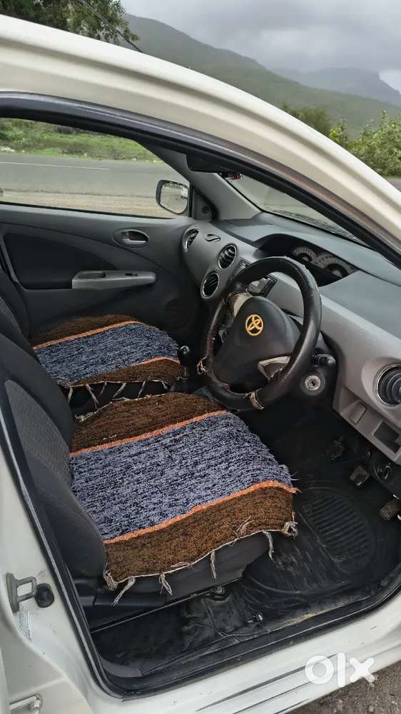 Toyota Etios Dlx 2011