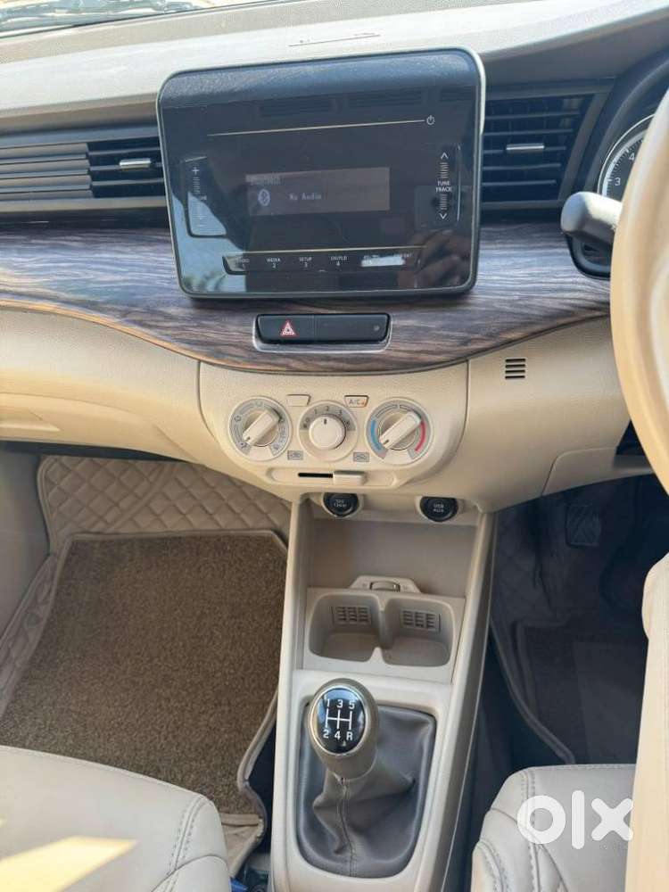 Maruti Suzuki Ertiga 2022-2023 Vxi Cng, 2022, Cng & Hybrids