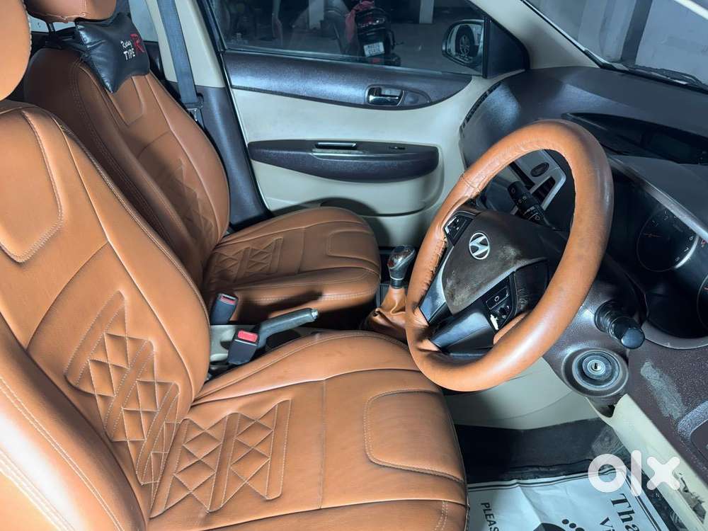 Hyundai I20 Petrol Asta Option, 2010, Petrol