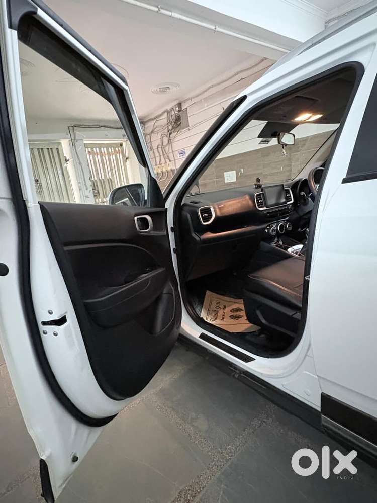 Hyundai Venue 1.0l Turbo Gdi Sx Mt, 2021, Petrol
