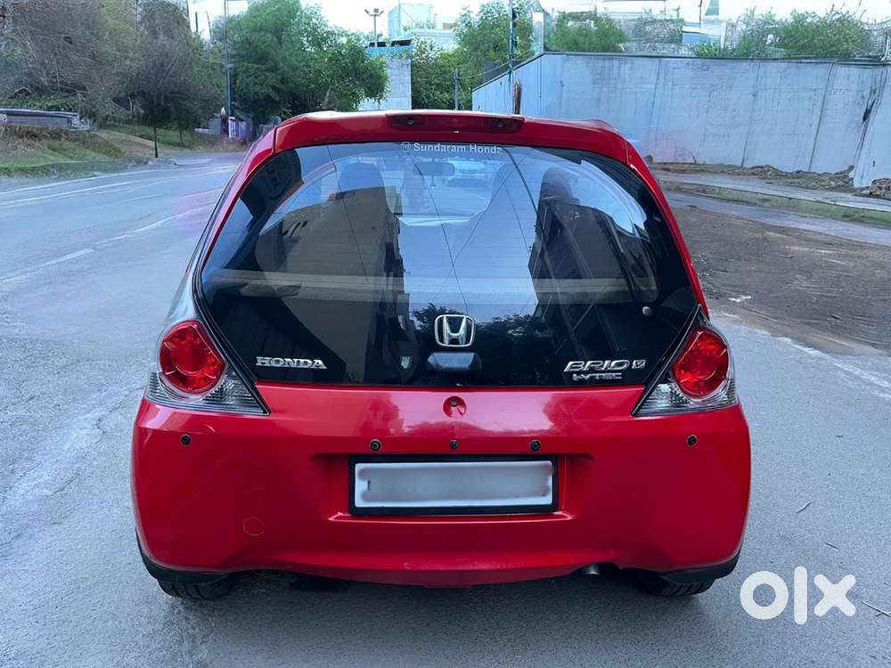 Honda Brio V Mt, 2013, Petrol