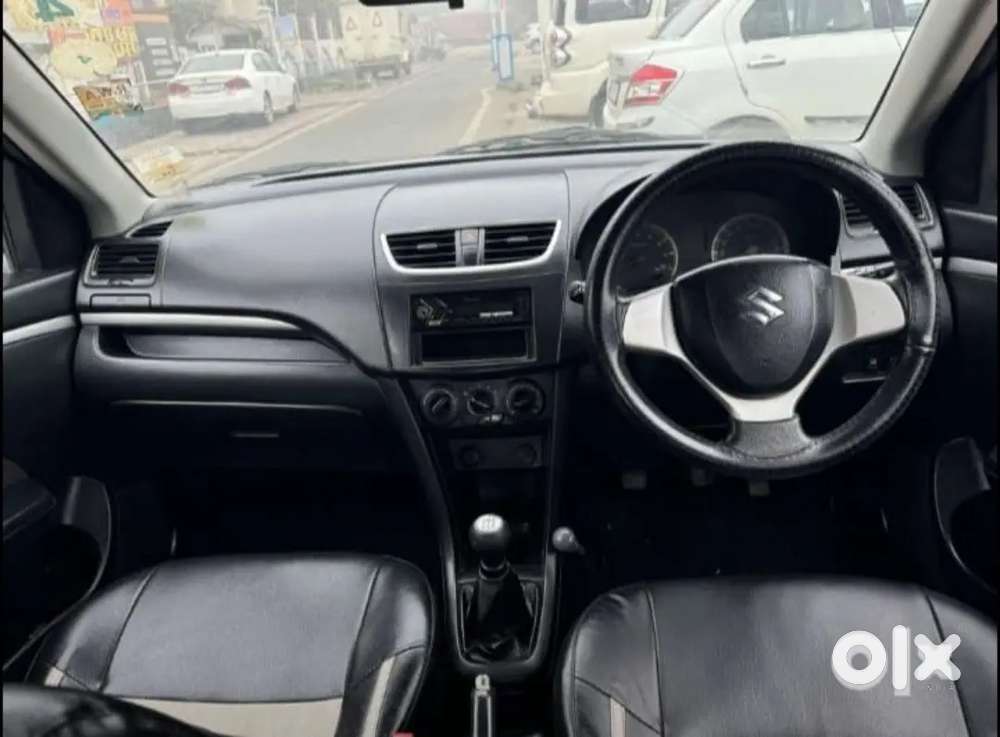 Suzuki Swift Vxi
