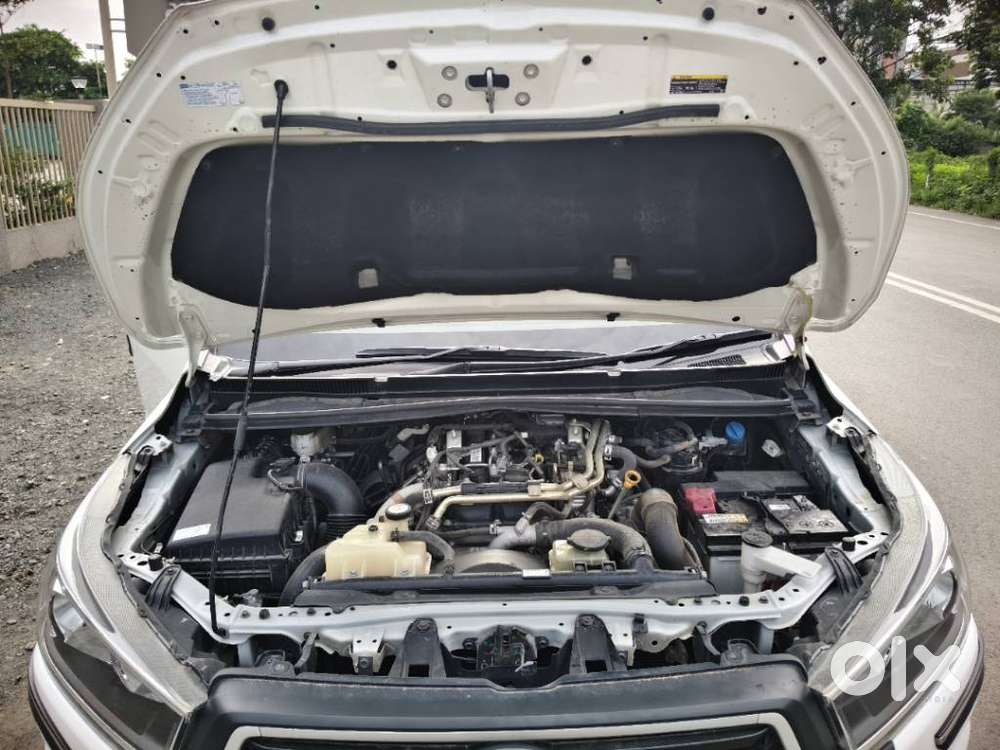 Toyota Innova Crysta 2.4 G Mt 7 Str, 2023, Diesel