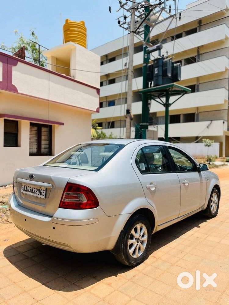 Ford Fiesta Petrol Titanium, 2013, Petrol