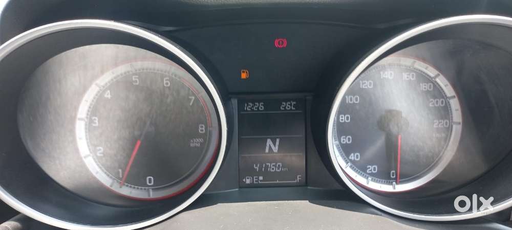 Maruti Suzuki Swift Amt Zxi, 2020, Petrol