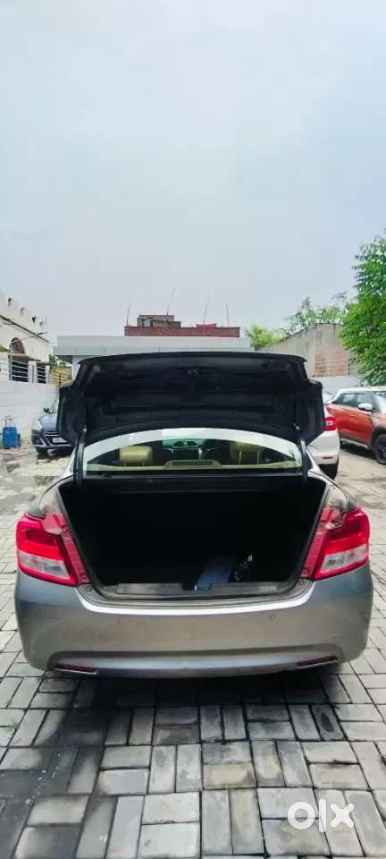 Maruti Suzuki Dzire 1.2 Vxi, 2021, Petrol