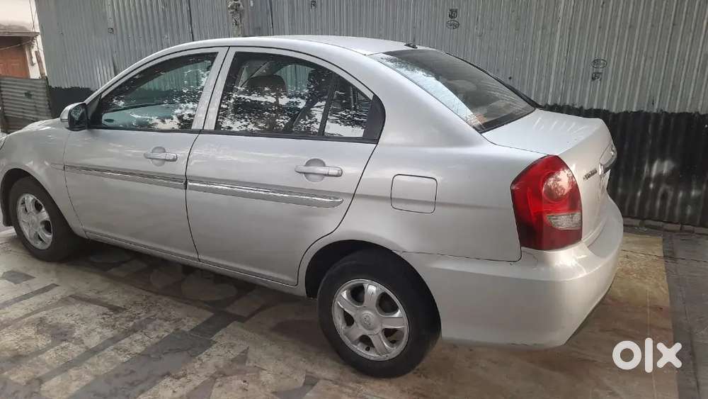 Hyundai Verna 2010 Petrol Well Maintained, Power Window, Chilled Ac