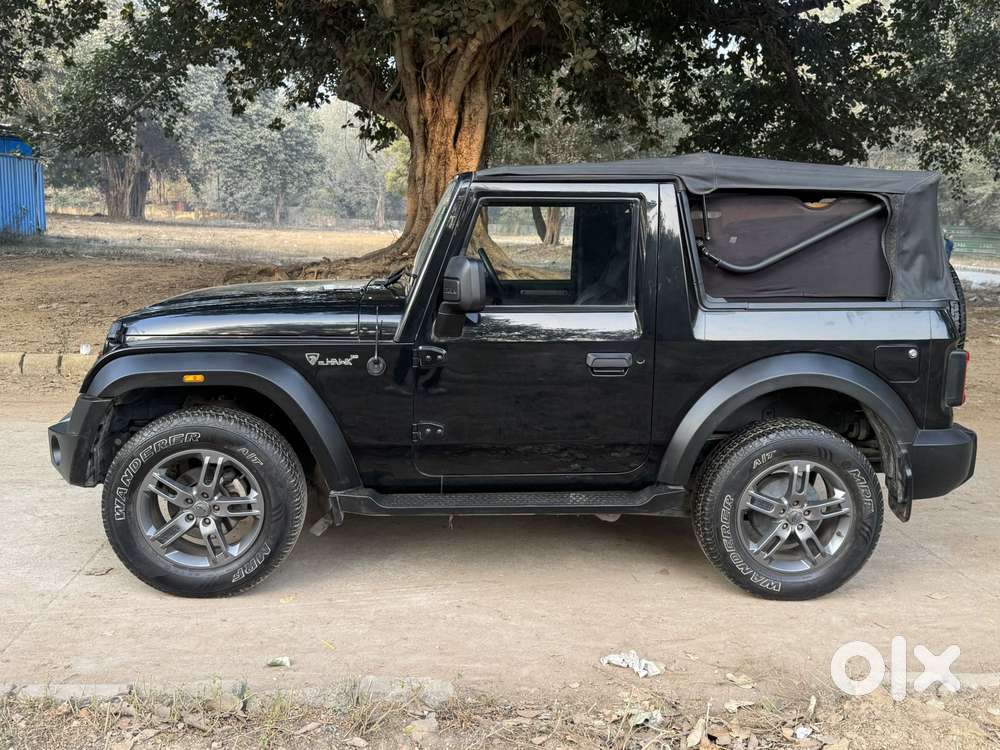 Mahindra Thar Lx Convertible Top Diesel Mt 4wd, 2022, Diesel
