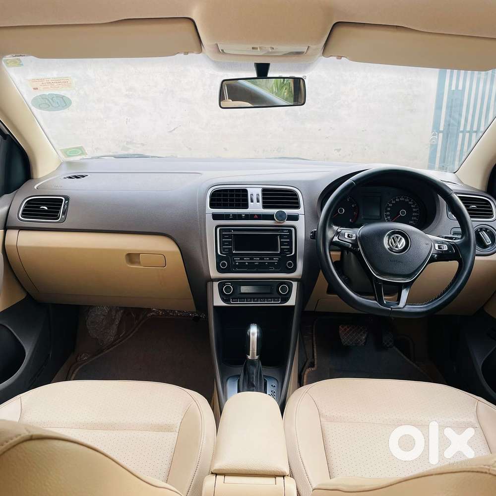 Volkswagen Vento 1.2 Tsi Highline Plus At, 2016, Petrol