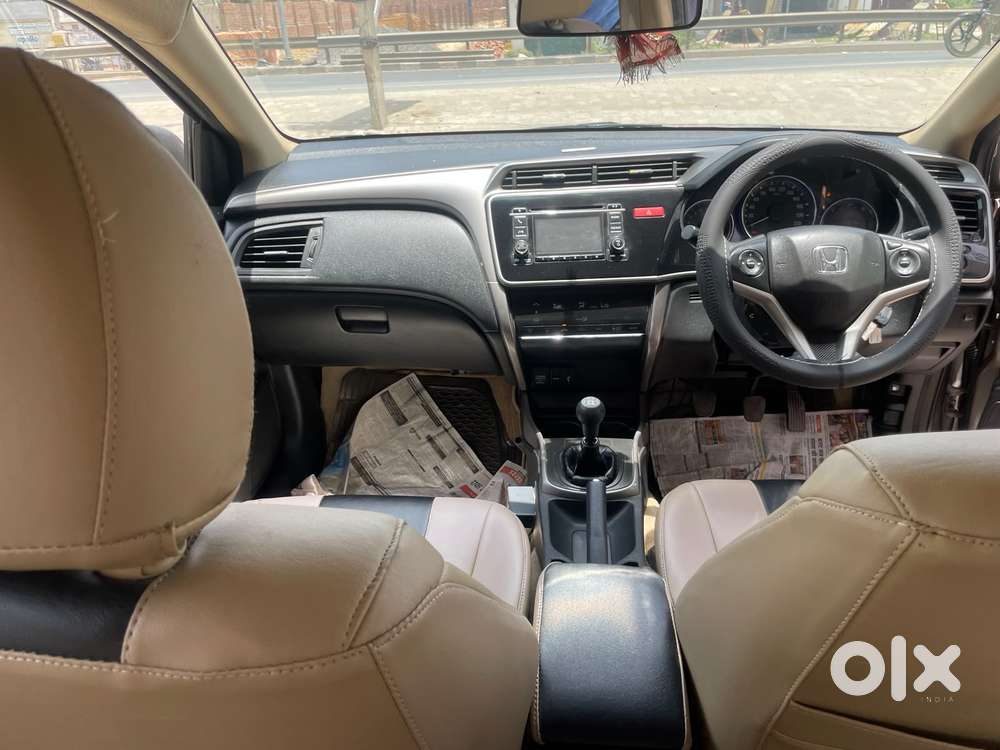 Honda City V Mt Exclusive, 2015, Petrol