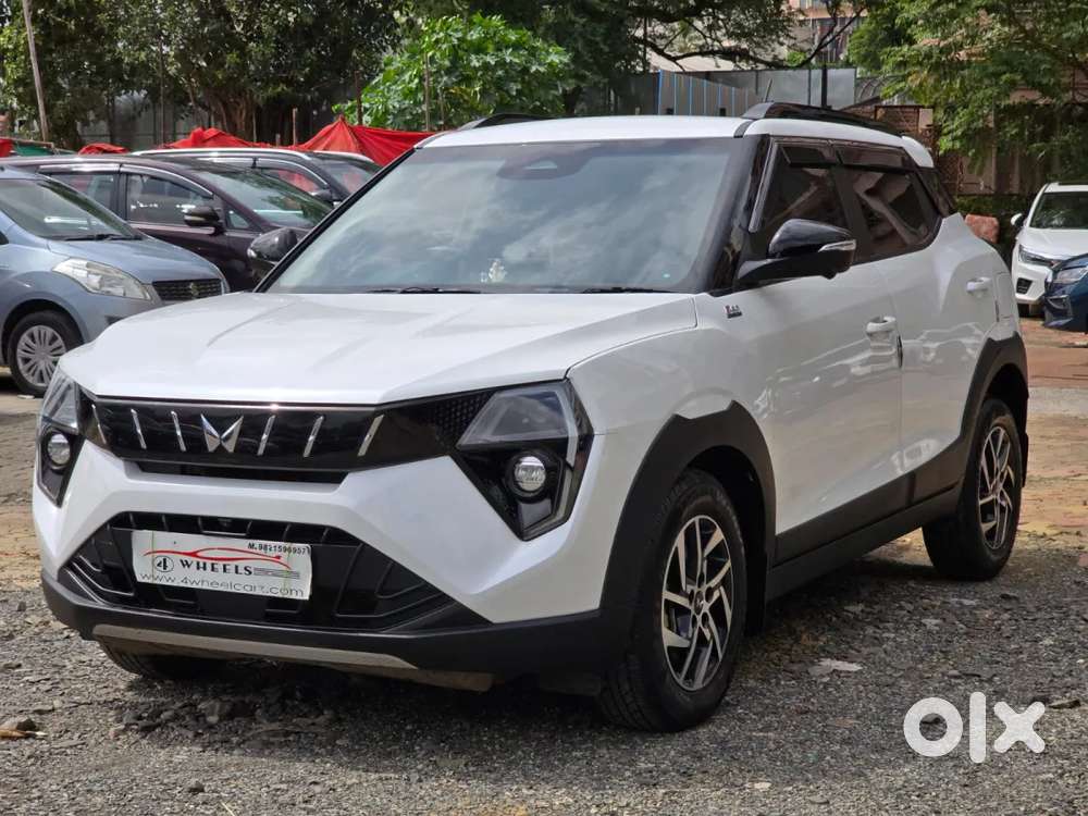 Mahindra Xuv 3xo Ax5l 1.2 Petrol At, 2025, Petrol