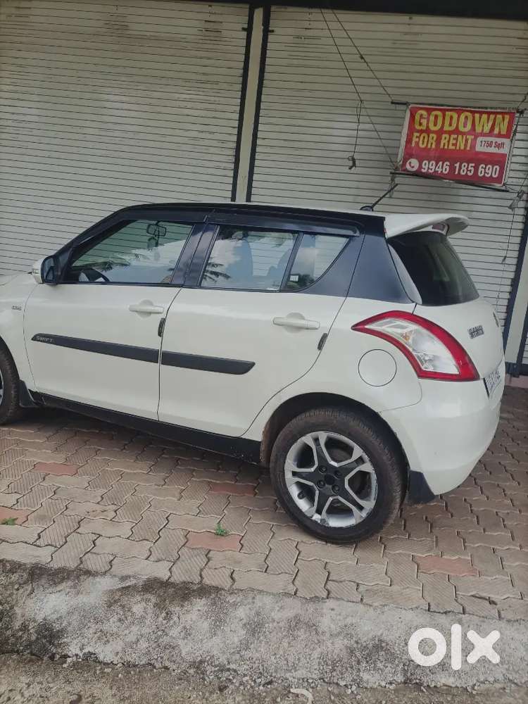 Maruti Suzuki Swift 2012 Diesel 172000 Km Driven