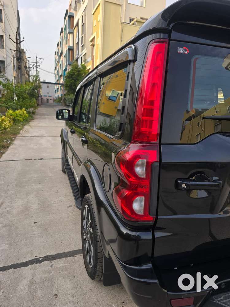 Mahindra Scorpio Classic 2.2 S 11 Mt 7 Cc, 2023, Diesel