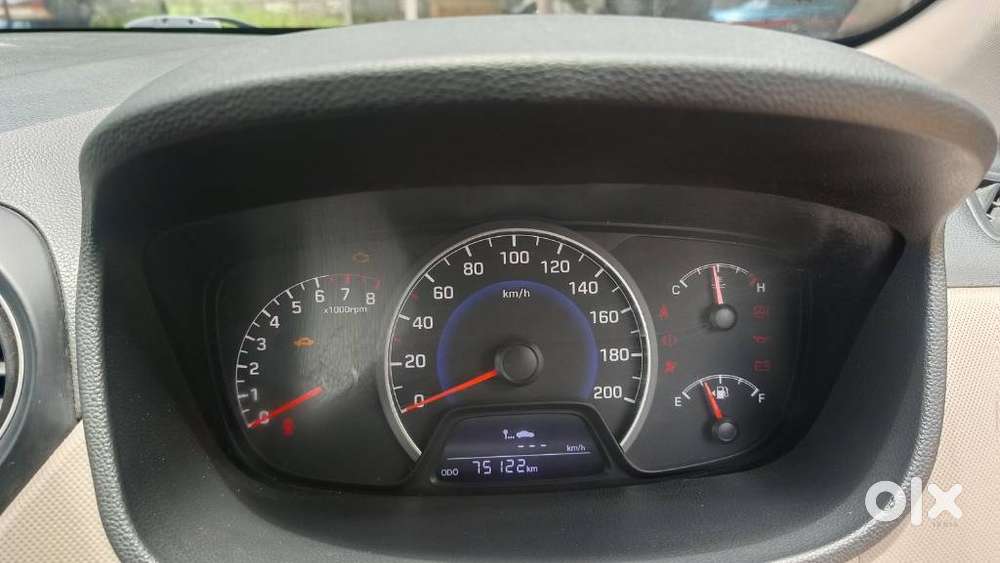 Hyundai Grand I10 Sportz 1.2 Kappa Vtvt, 2016, Petrol