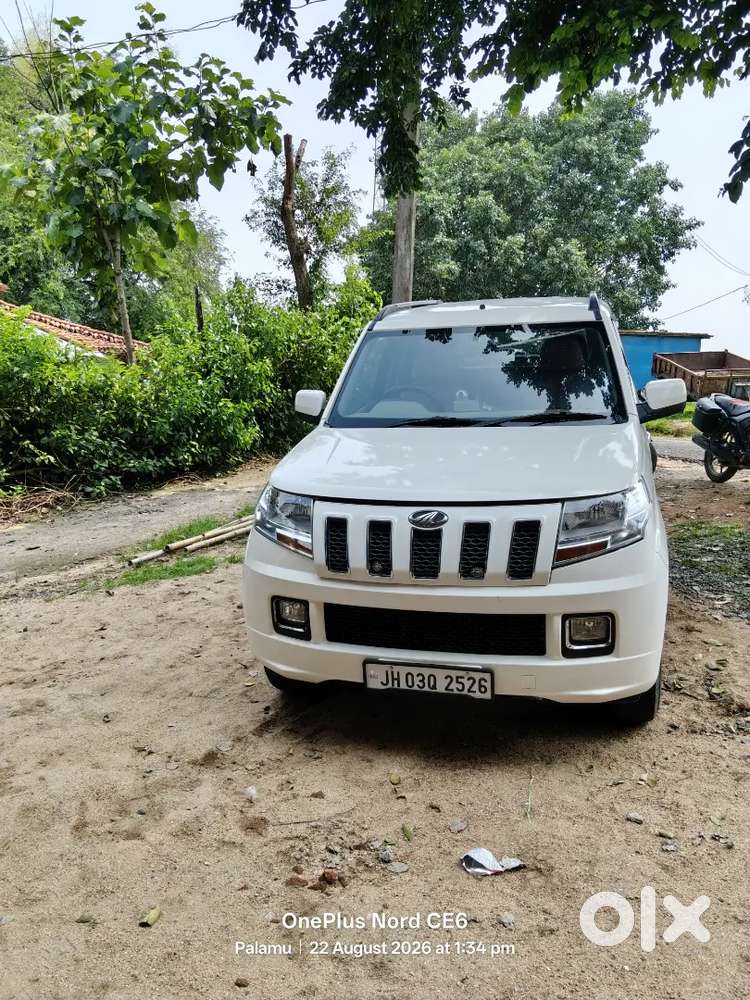 Mahindra Tuv 300 Plus 2017