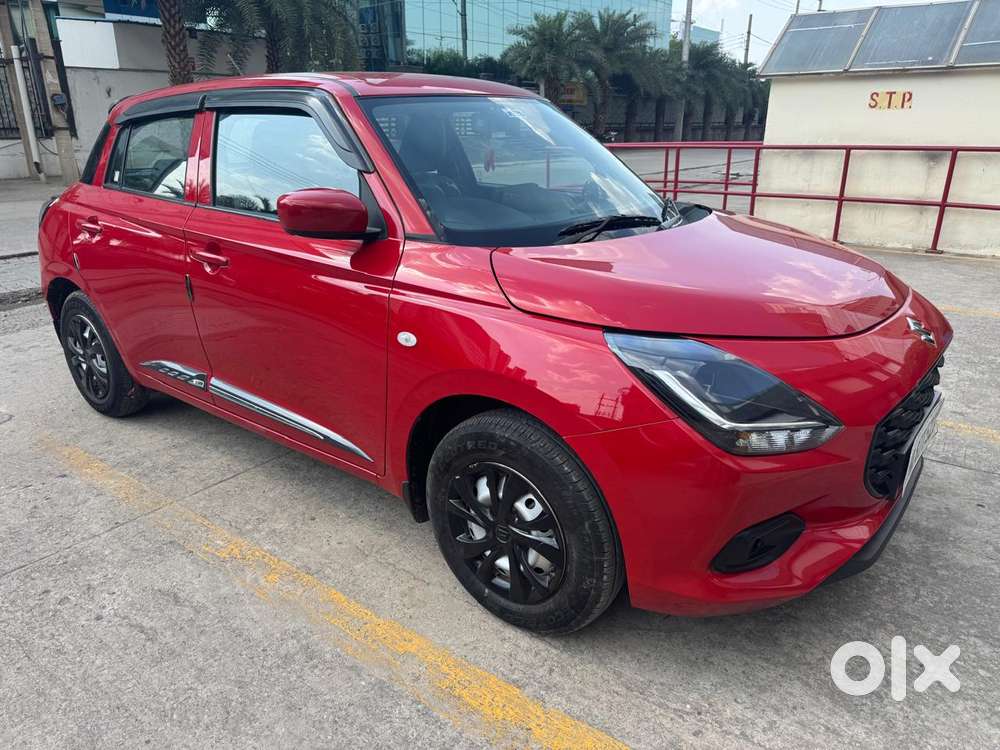 Maruti Suzuki Swift 1.2 Lxi (o), 2025, Petrol