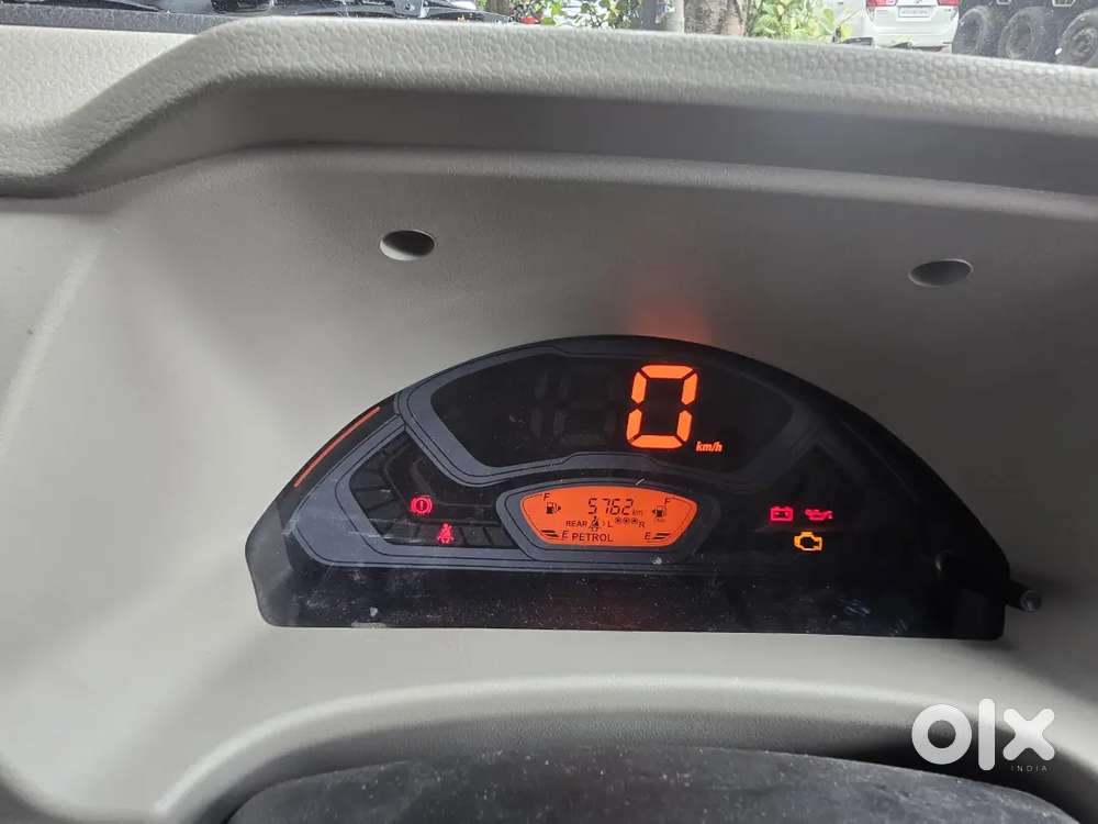 Maruti Suzuki Eeco Ac 2025