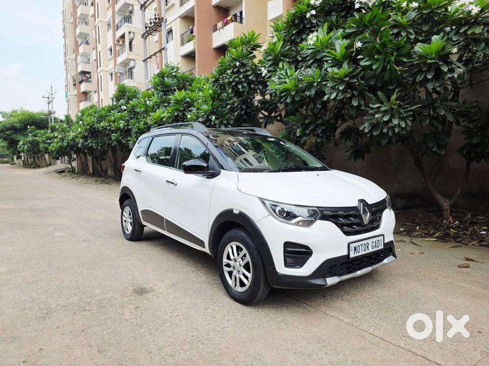Renault Triber, 2020, Petrol