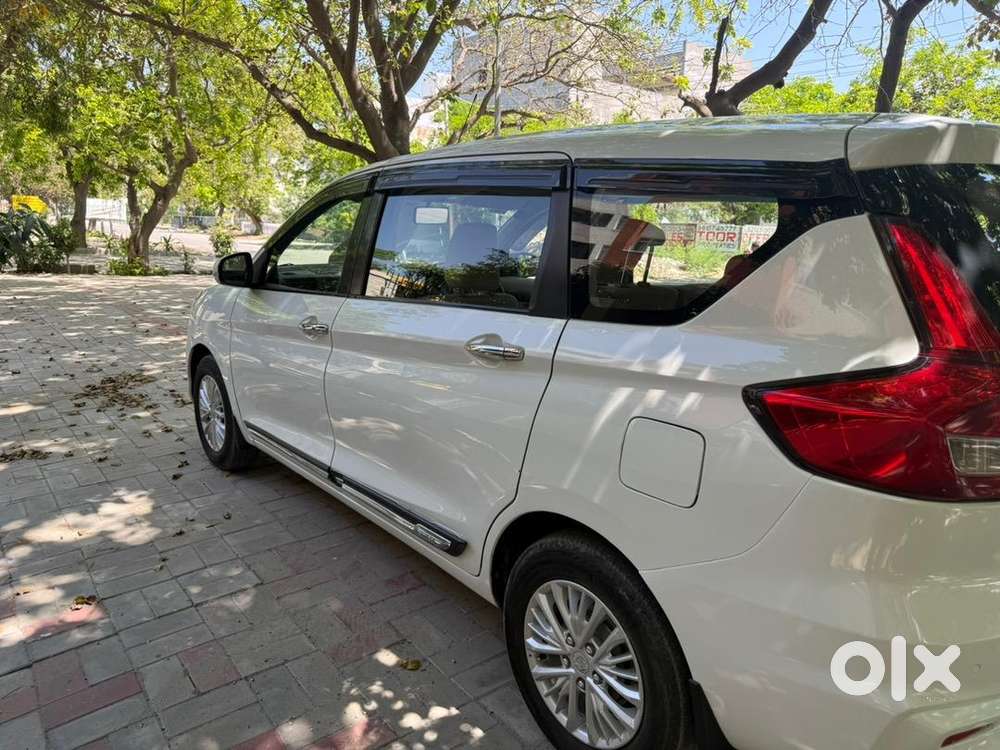 Maruti Suzuki Ertiga 2019 Petrol 90000 Km Driven