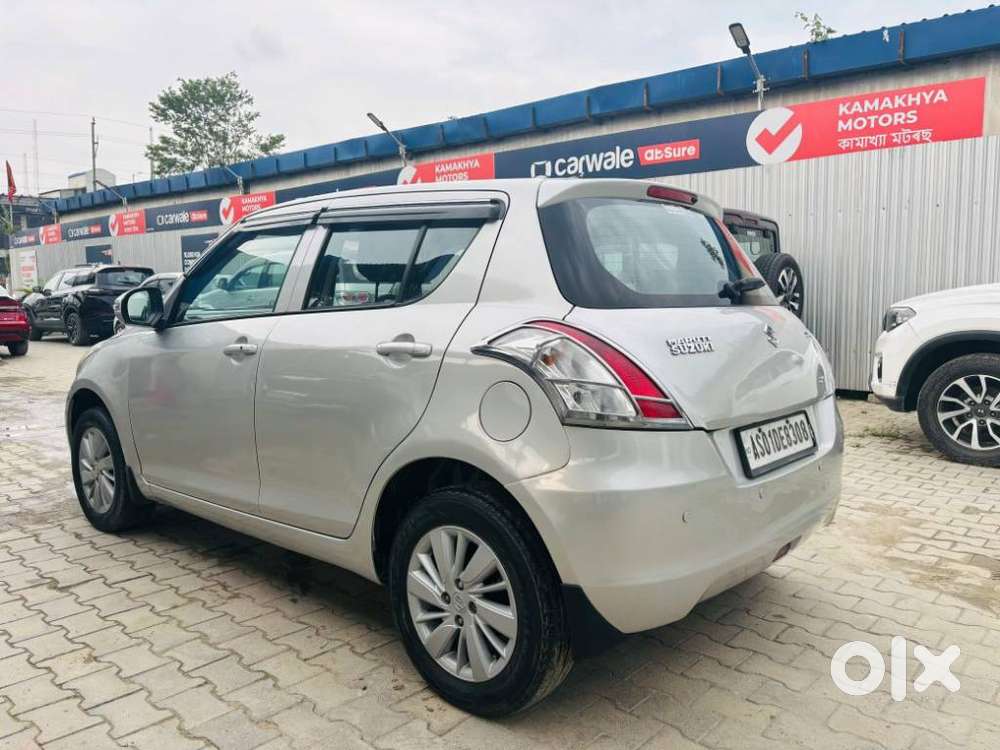 Maruti Suzuki Swift Vvt Zxi, 2017, Petrol