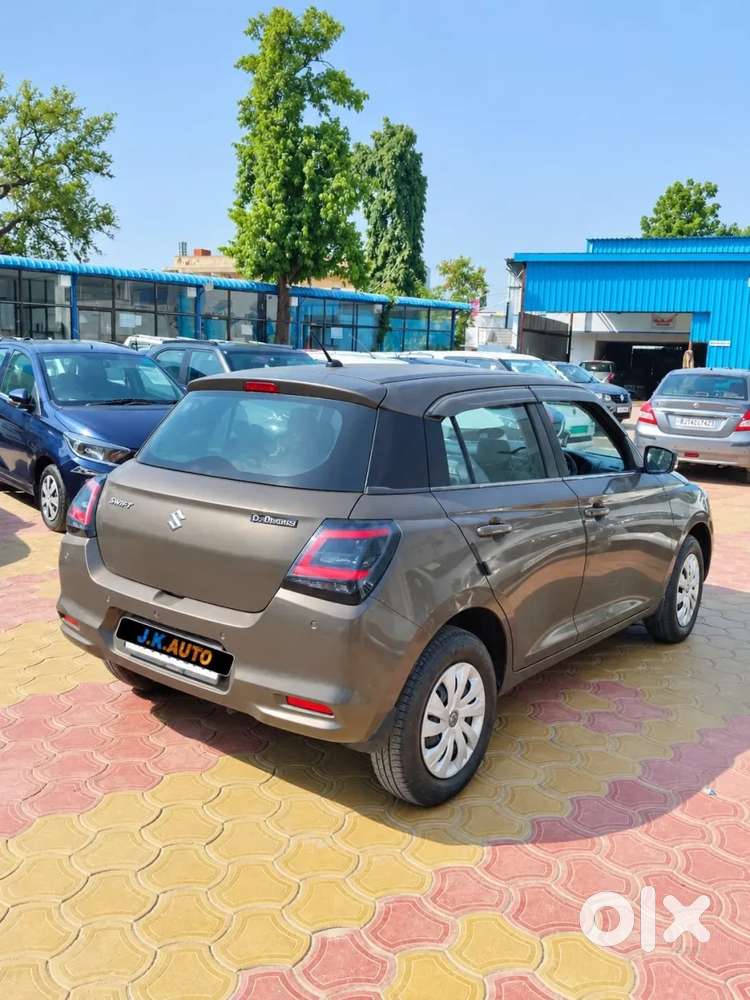 Maruti Suzuki Swift Vxi, 2024, Petrol