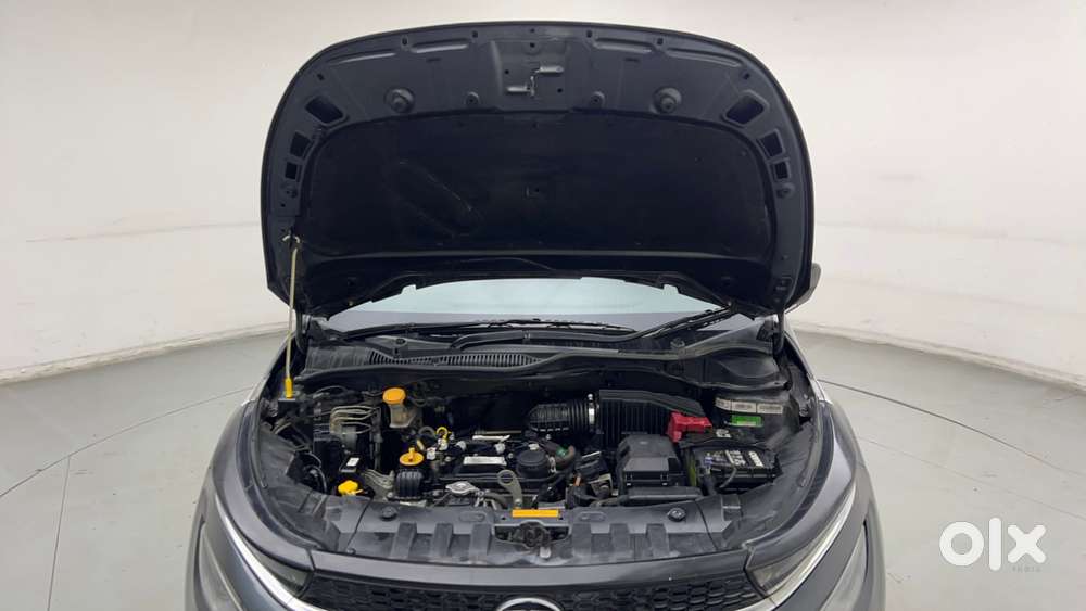 Tata Altroz Xz, 2020, Petrol