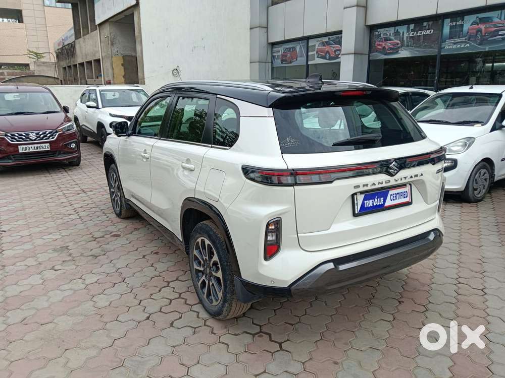 Maruti Suzuki Grand Vitara 1.5 Alpha Smart Hybrid Allgrip, 2022, Pet..
