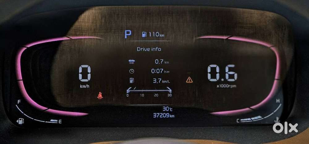 Kia Carens 1.4 Prestige Turbo 7 Str, 2022, Petrol