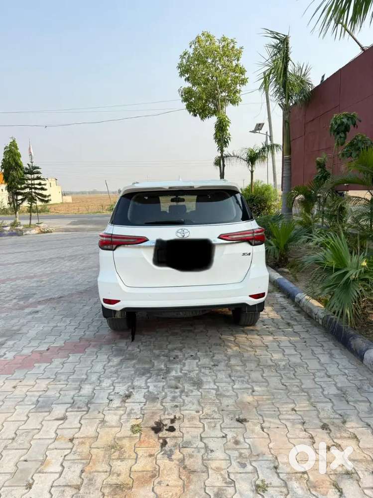 Fortuner Sigma 4by4