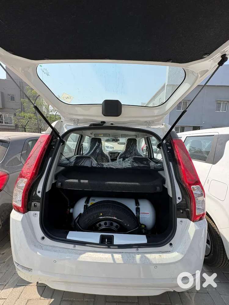 Maruti Suzuki Wagon R 1.0 2026