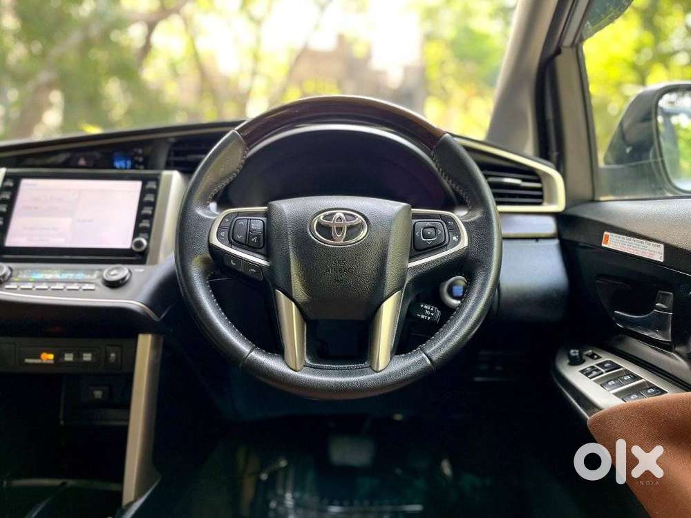 Toyota Innova Crysta Zx 2.4 Diesel 7 Seater, 2022, Diesel
