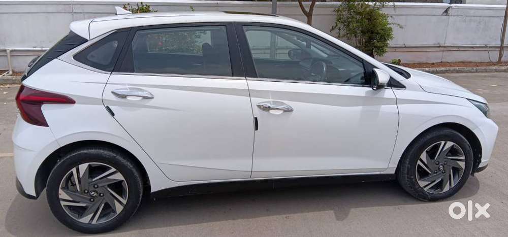 Hyundai I20 Petrol Asta Option, 2022, Petrol