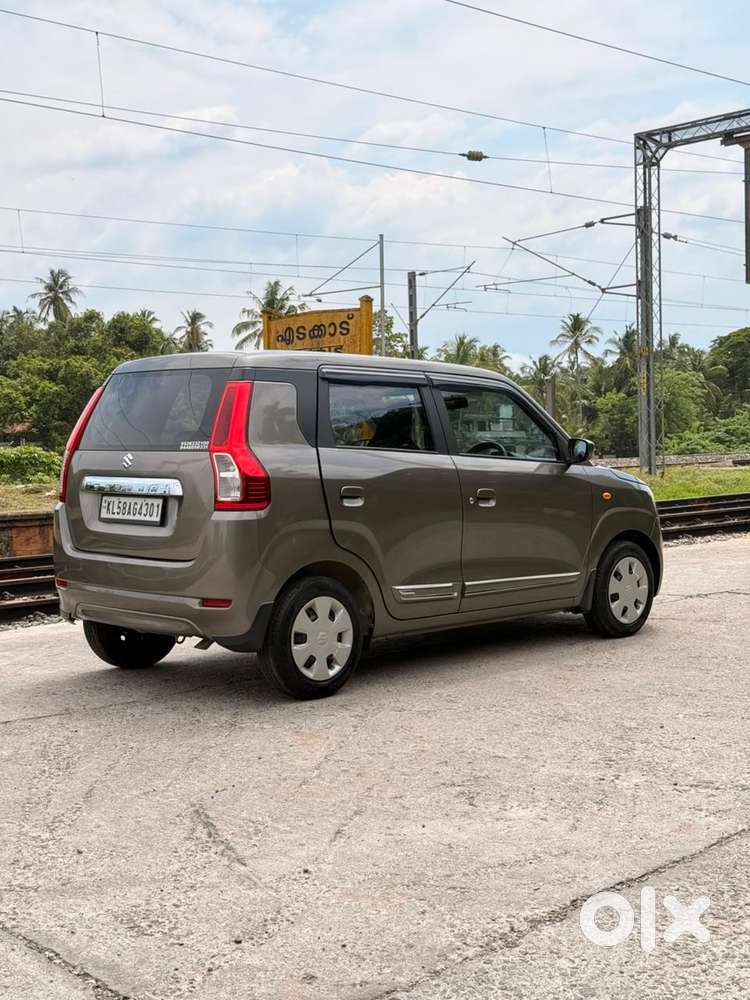 Maruti Suzuki Wagon R Zxi, 2022, Petrol