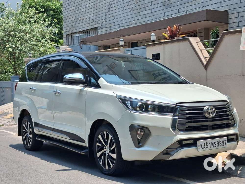 Toyota Innova Crysta [2020-ongoing] 2.4 Zx At 7 Str, 2022, Diesel