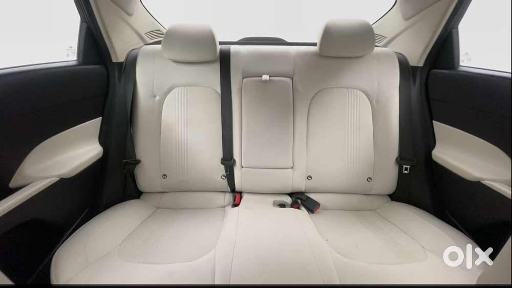 Hyundai Verna 1.5 Sx Petrol Mt, 2023, Petrol