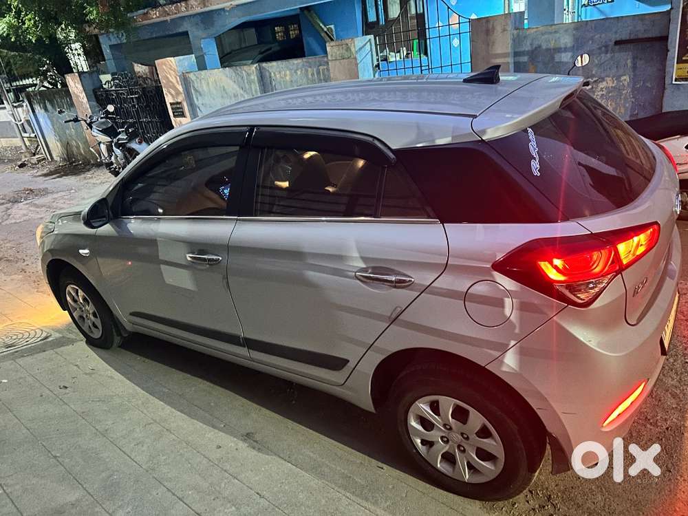 Hyundai Elite I20 Magna Petrol