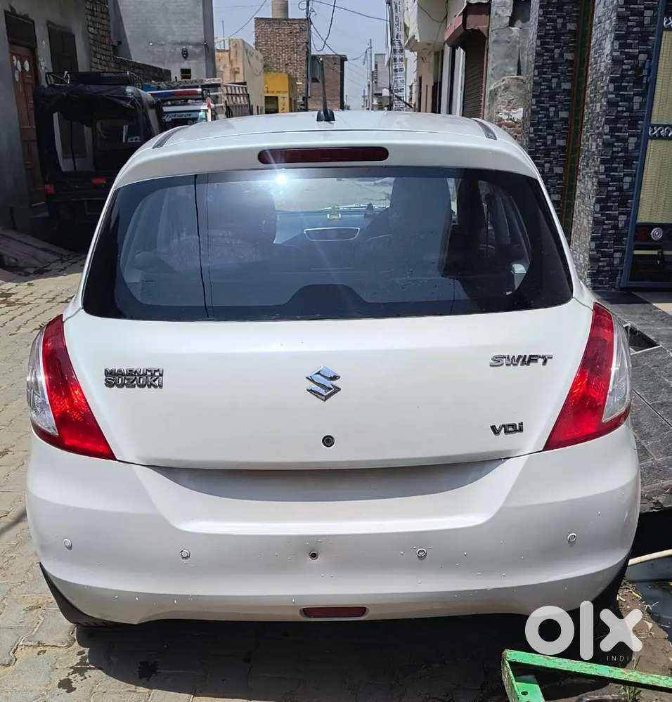 Maruti Suzuki Swift 2018 Diesel 85000 Km Driven