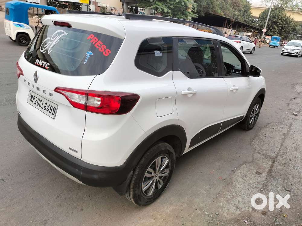 Renault Triber Rxt, 2021, Petrol
