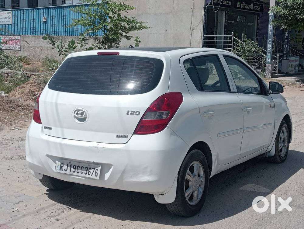 Hyundai I20 2010-2012 1.2 Sportz Option, 2011, Diesel