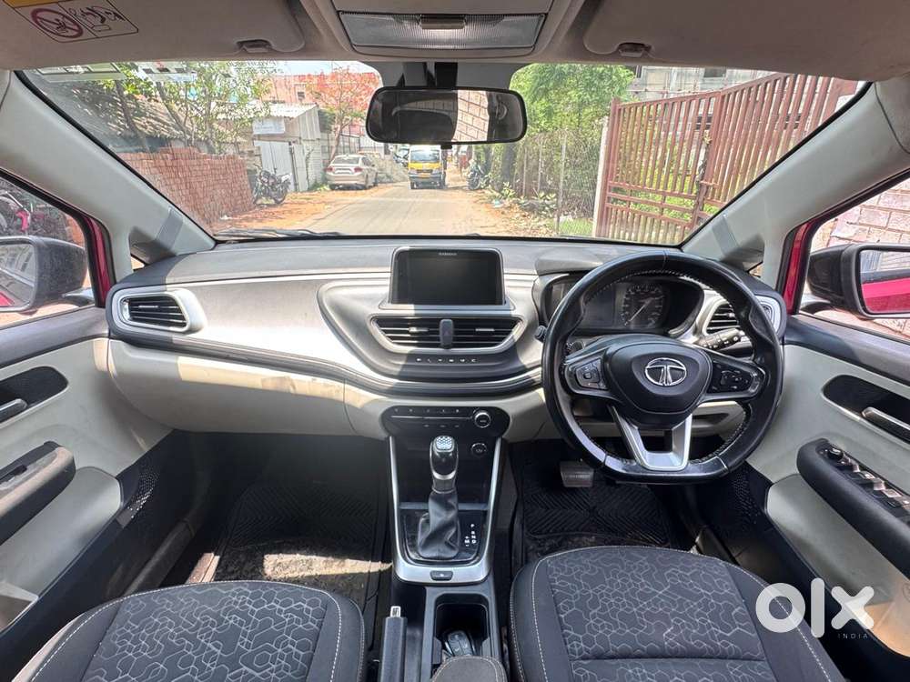 Tata Altroz 1.2 Xza Petrol Dct, 2022, Petrol