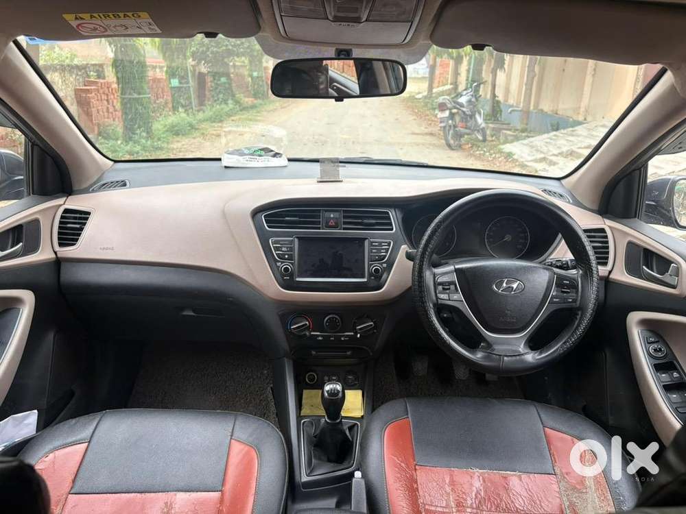 Hyundai I20 (sportz) 2019 Petrol And Cng Fitted