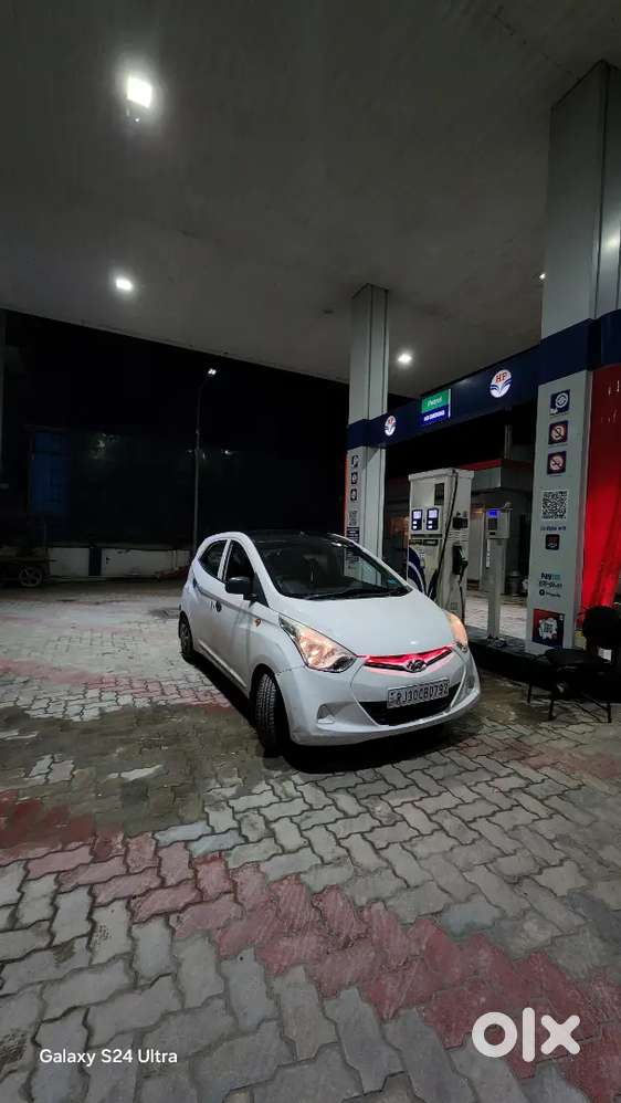 Hyundai Eon 2016 Petrol Well Maintained With Back Spolier And Modified