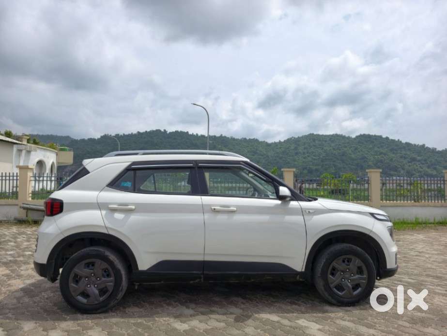 Hyundai Venue S Mt 1.2 Kappa, 2023, Petrol
