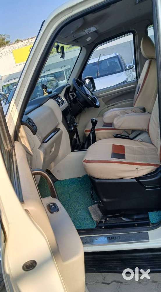 Mahindra Scorpio, 2020