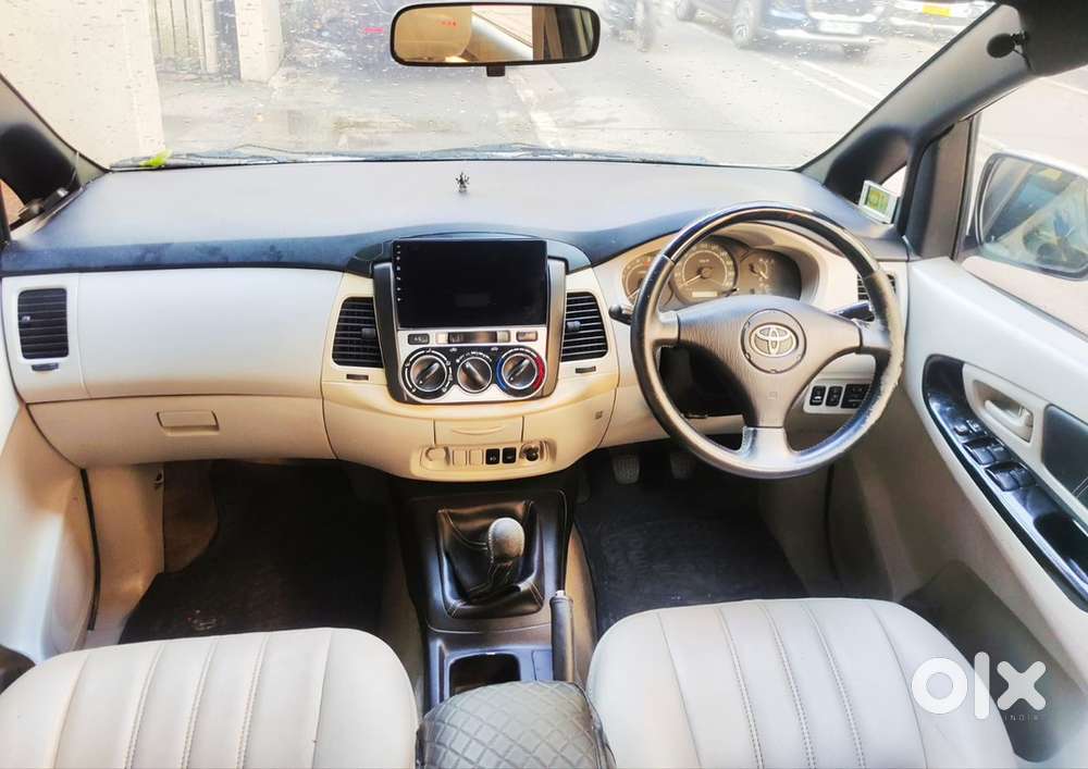 Toyota Innova Diesel 2010