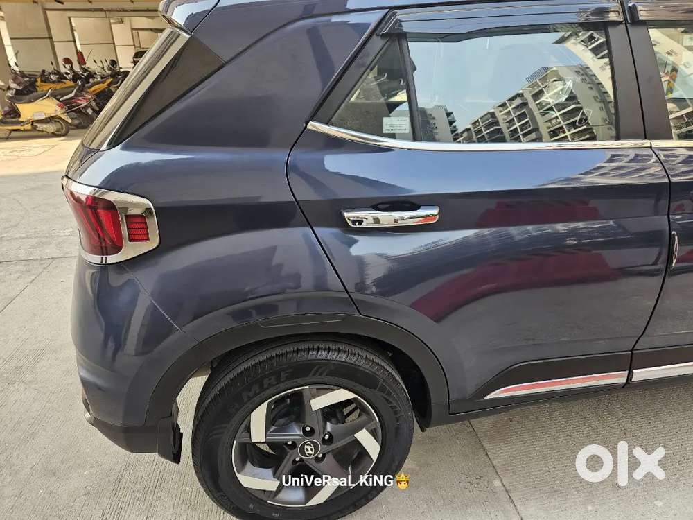 Hyundai Venue 2021 Petrol Well Maintained