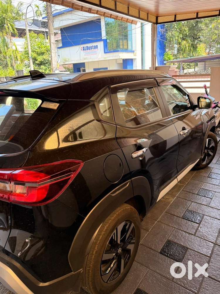 Nissan Car Petrol Automatic 2025