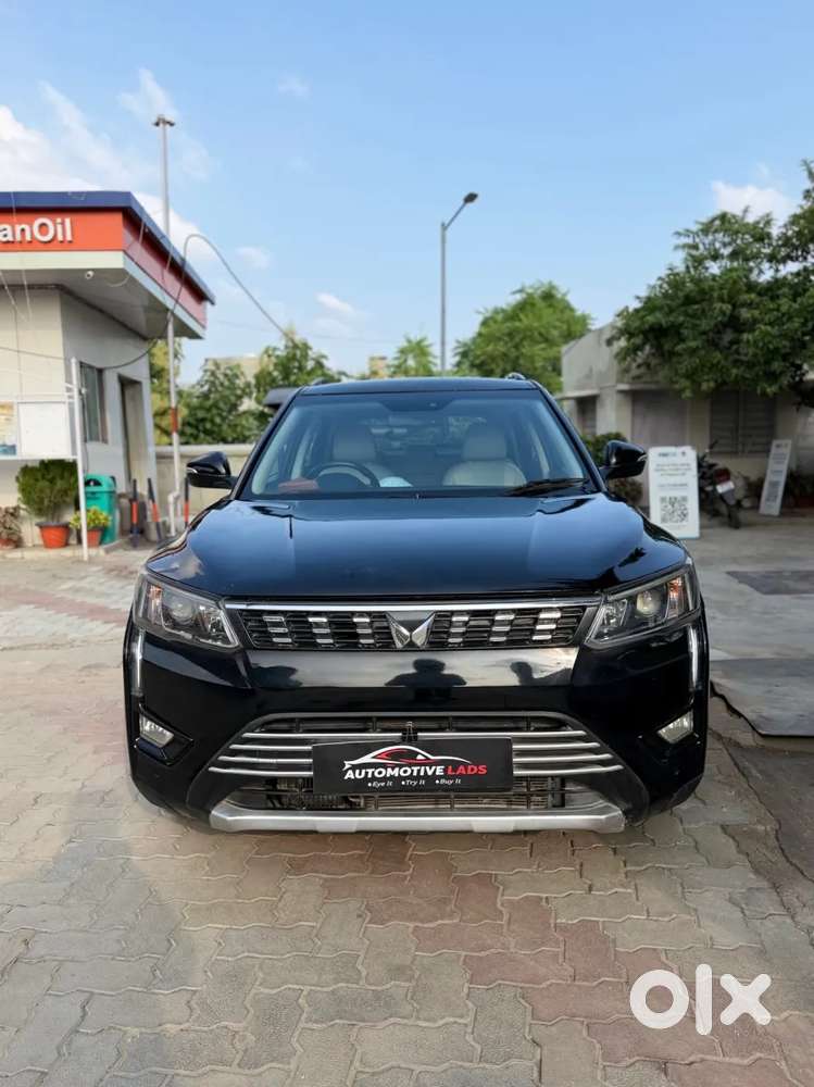 Mahindra Xuv300 W8 Option Diesel, 2022, Diesel